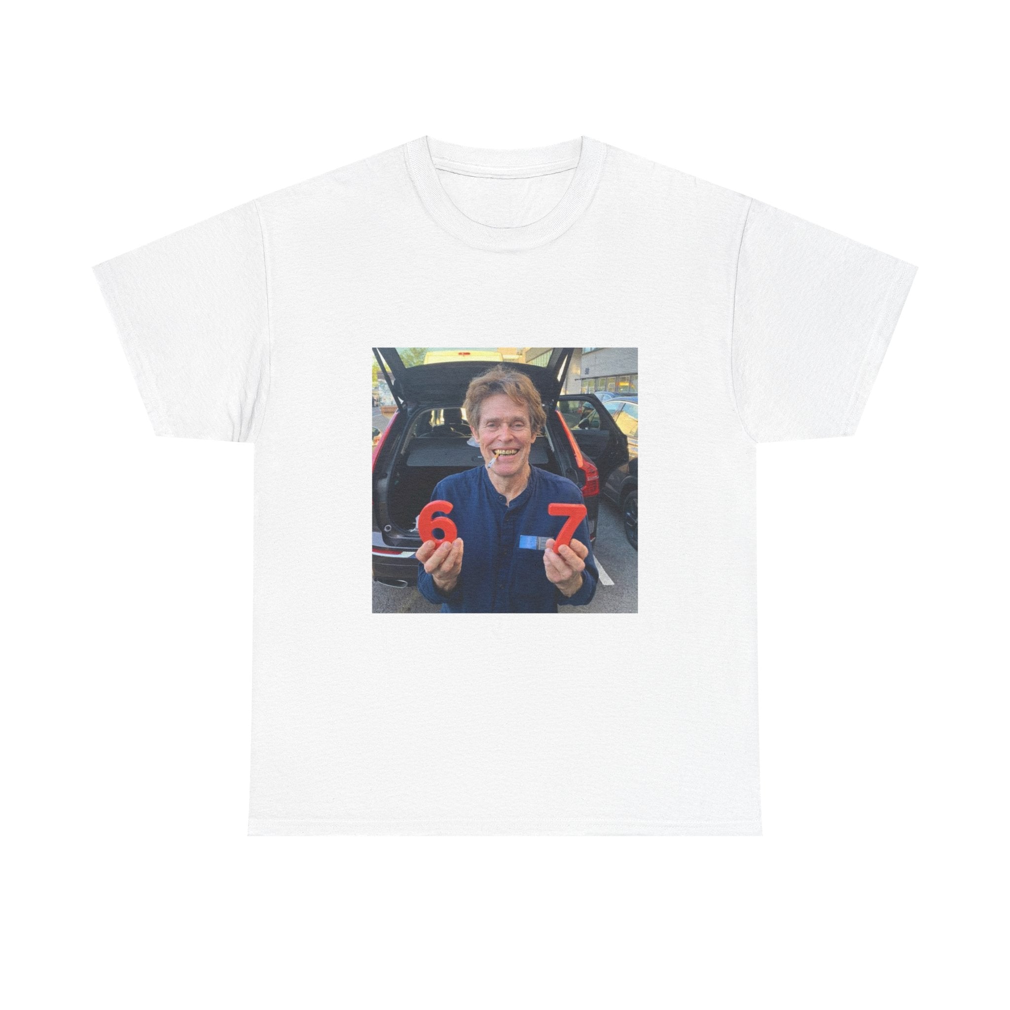 Willem Dafoe Holding 6 7 Tee | Smoking Cigarette Graphic